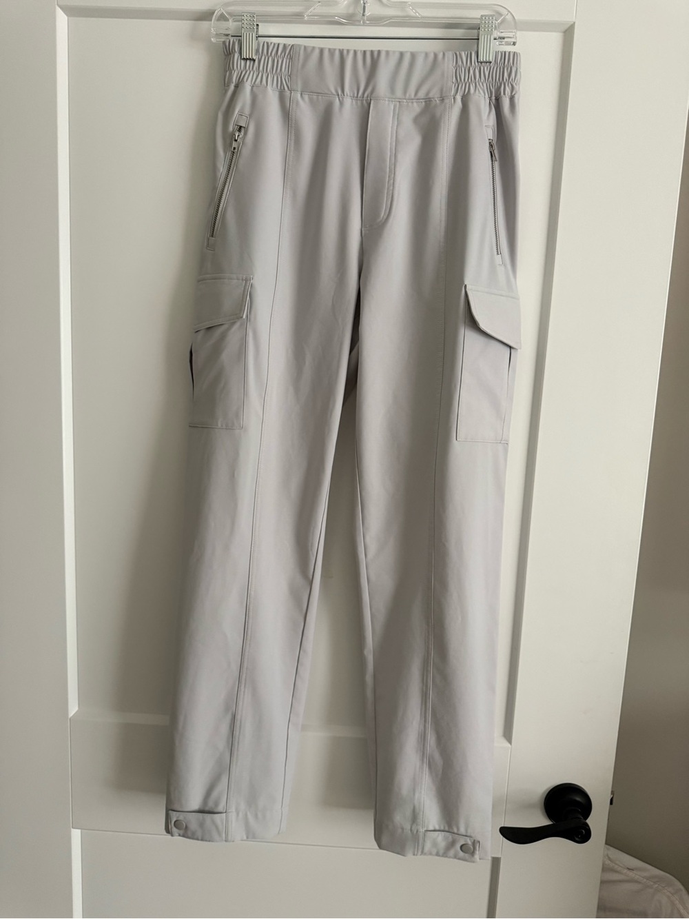 Women’s  Mondetta Light Gray Cargo Pants